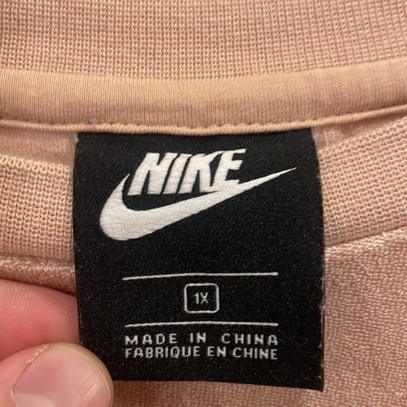 Women’s Nike retro Teri cloth pullover - Picture 3 of 6